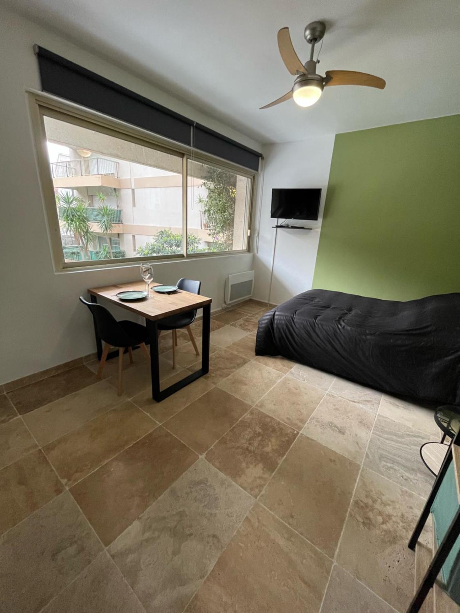Douillet En Apartment Ajaccio (Corsica)